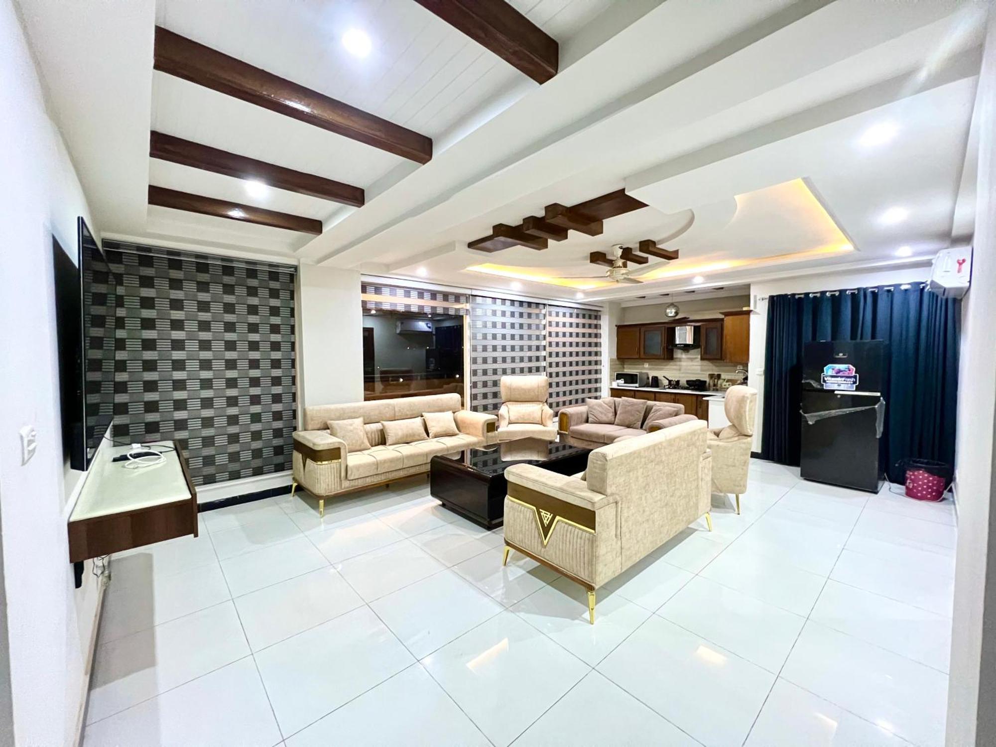 Penthouse 3Bedrooms - Luxury Apartment Hotel อิสลามาบัด ภายนอก รูปภาพ