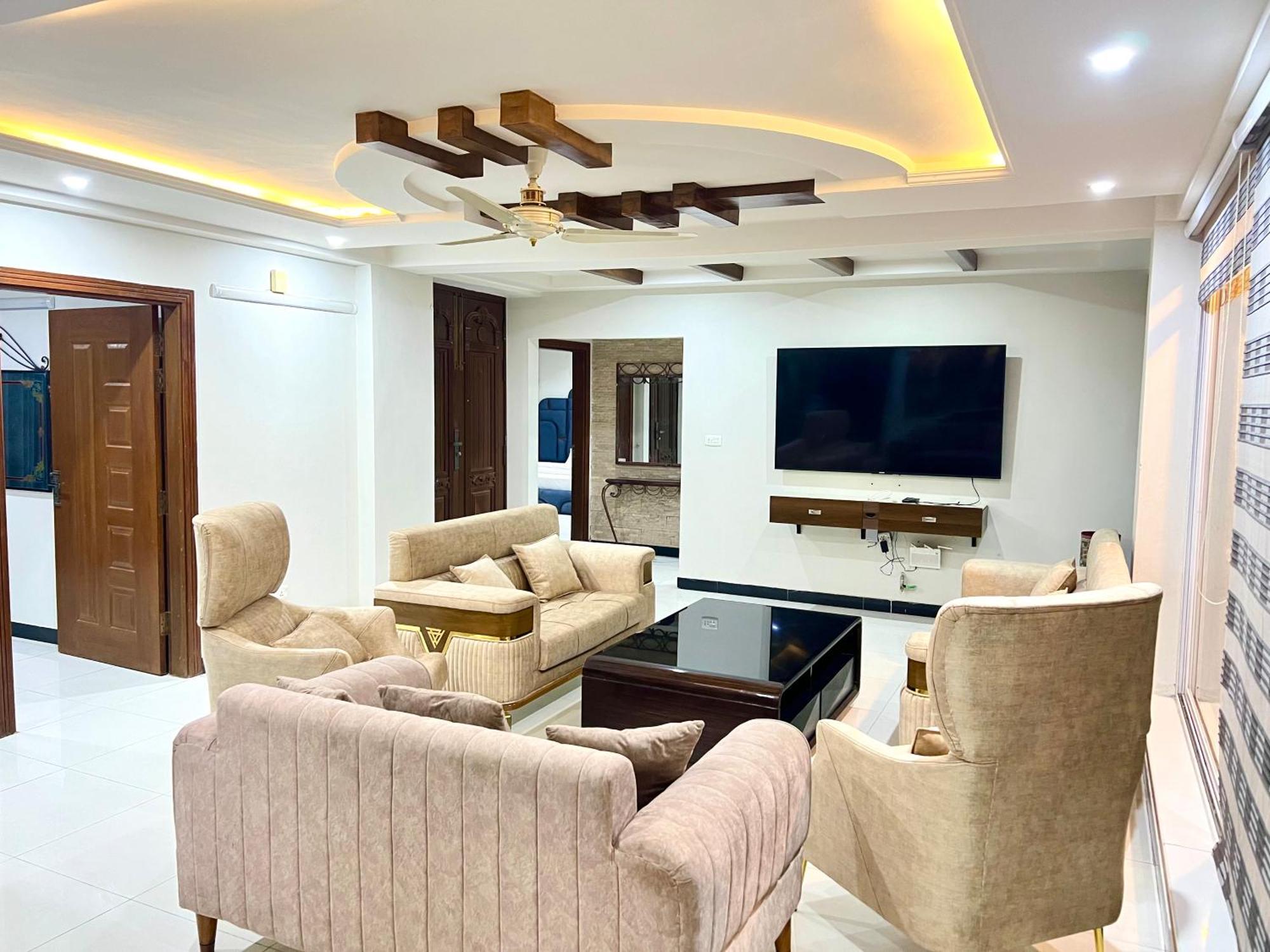Penthouse 3Bedrooms - Luxury Apartment Hotel อิสลามาบัด ภายนอก รูปภาพ