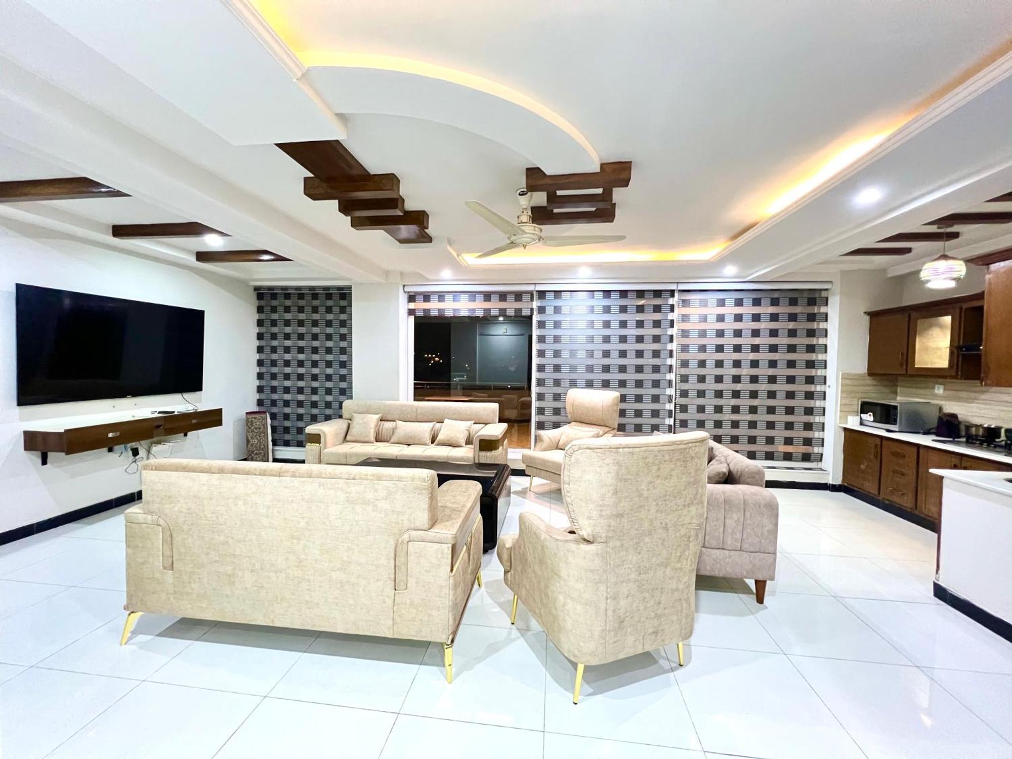 Penthouse 3Bedrooms - Luxury Apartment Hotel อิสลามาบัด ภายนอก รูปภาพ