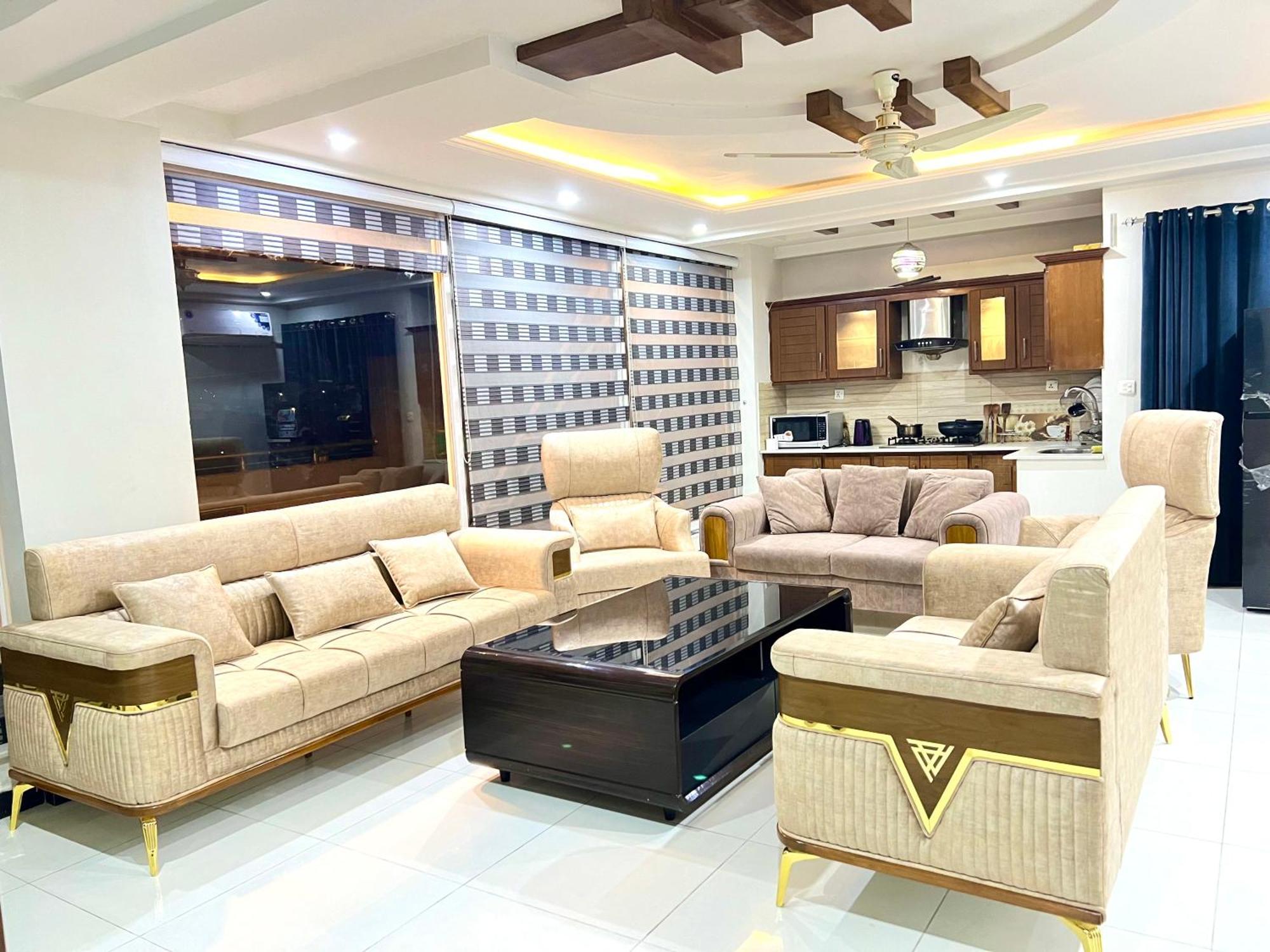 Penthouse 3Bedrooms - Luxury Apartment Hotel อิสลามาบัด ภายนอก รูปภาพ